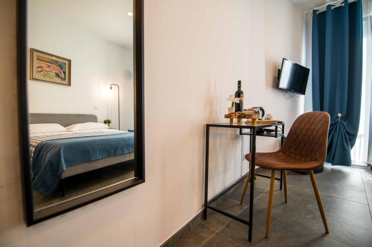 Bed and Breakfast Quattro Briganti Salerno Exterior foto