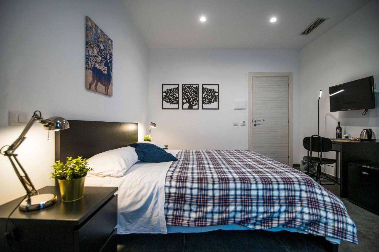 Bed and Breakfast Quattro Briganti Salerno Exterior foto